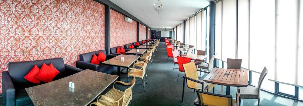 The 1O1 Malang Oj Hotell Eksteriør bilde