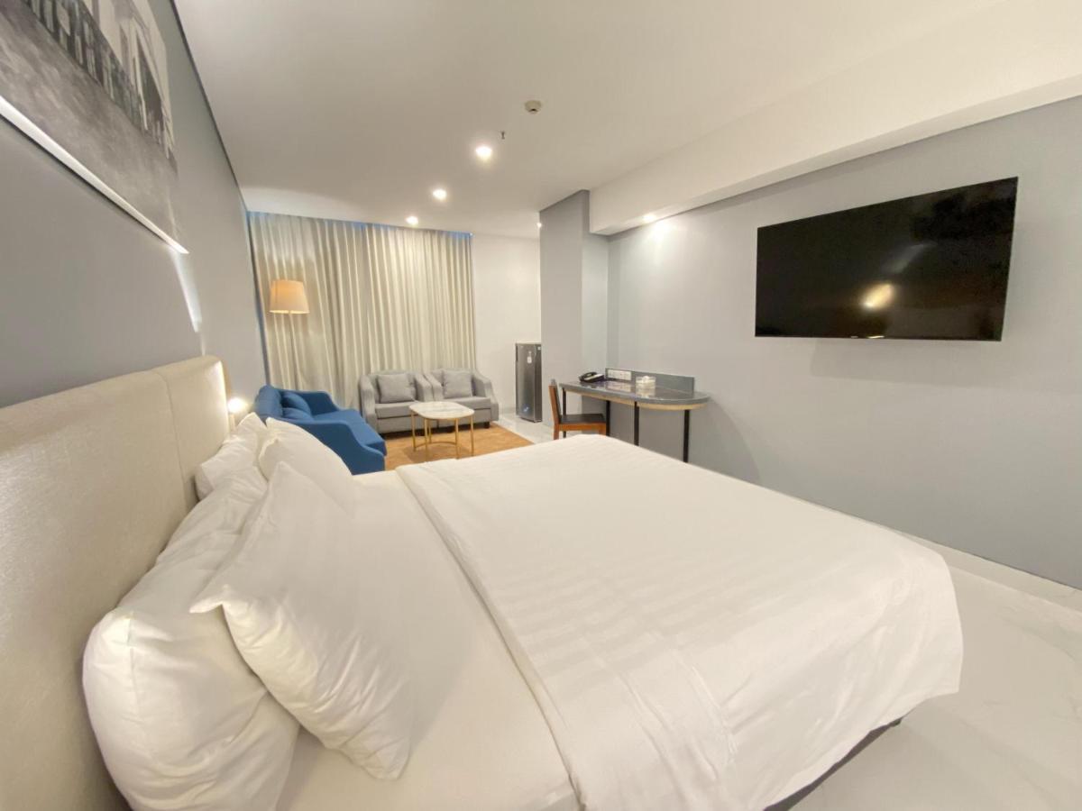 The 1O1 Malang Oj Hotell Eksteriør bilde